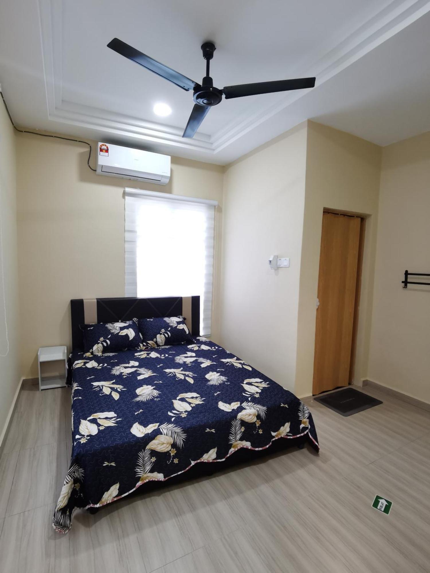 Roomstay Villa Tok Wan Куантан Экстерьер фото